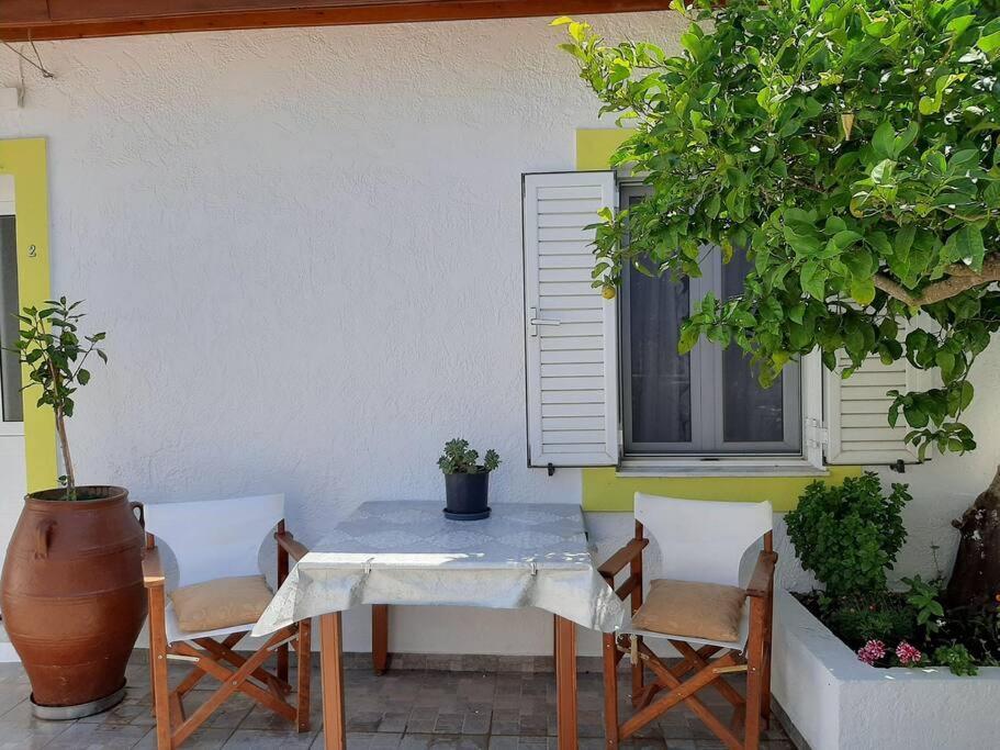 Lemon Garden 2 Apartment Karidi Exterior photo